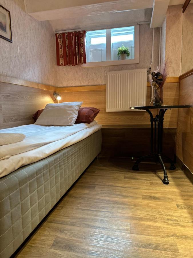 Den Roeda Baten 2* Ville de Stockholm