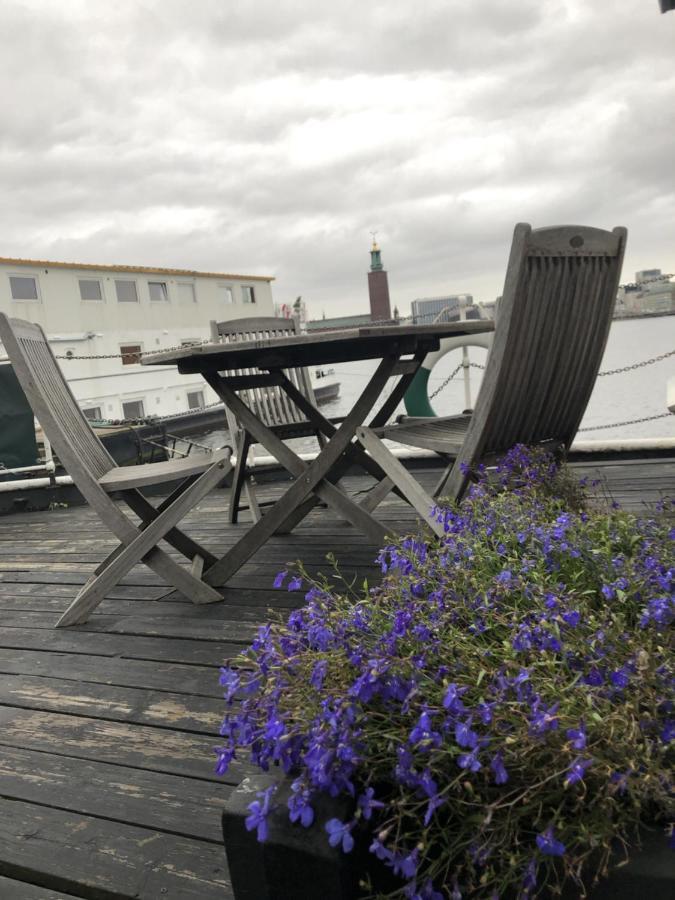 Bateau-hôtel Den Roeda Baten Ville de Stockholm